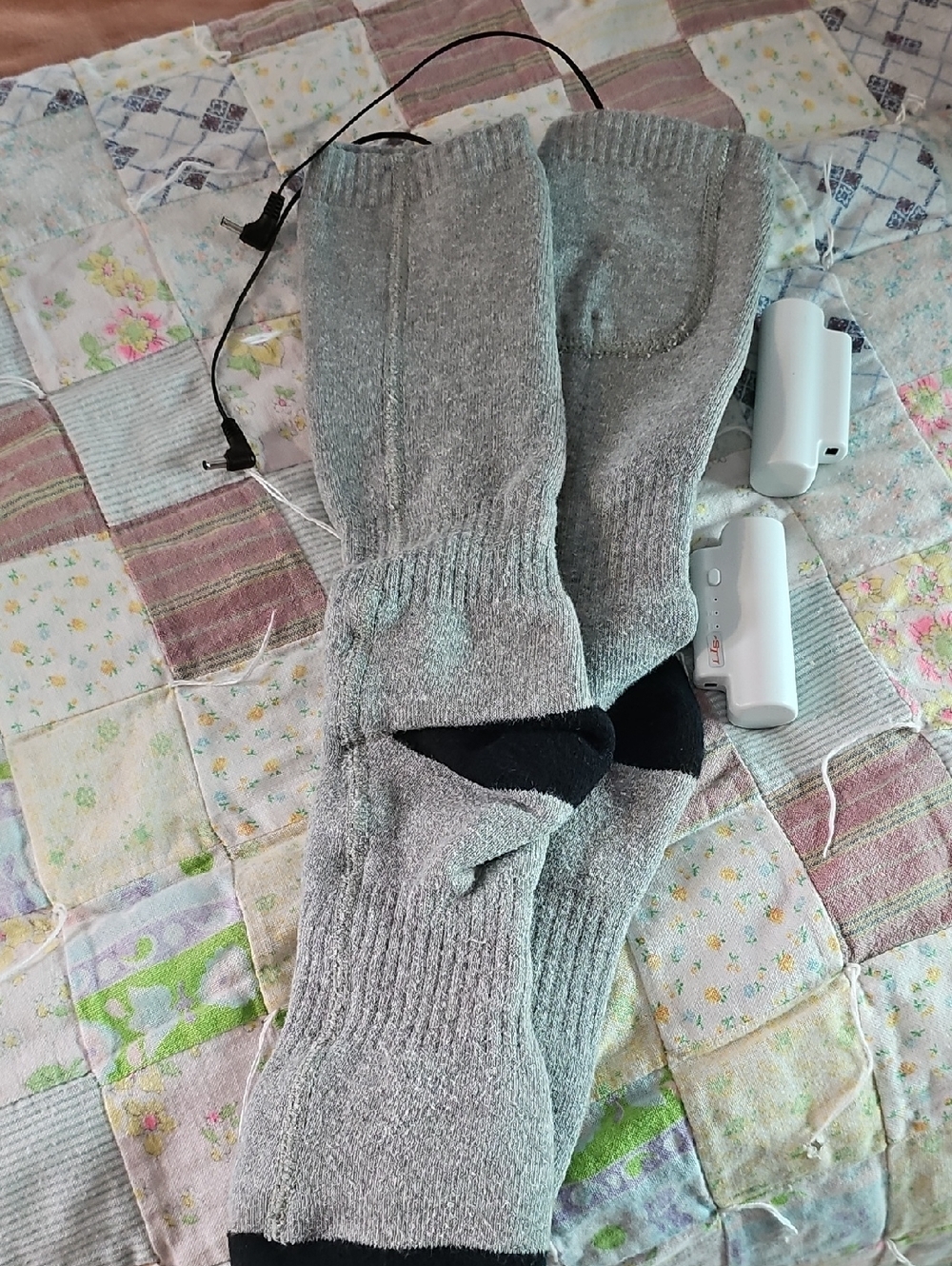 Heated Grey Knit Socks with Removable Controllers